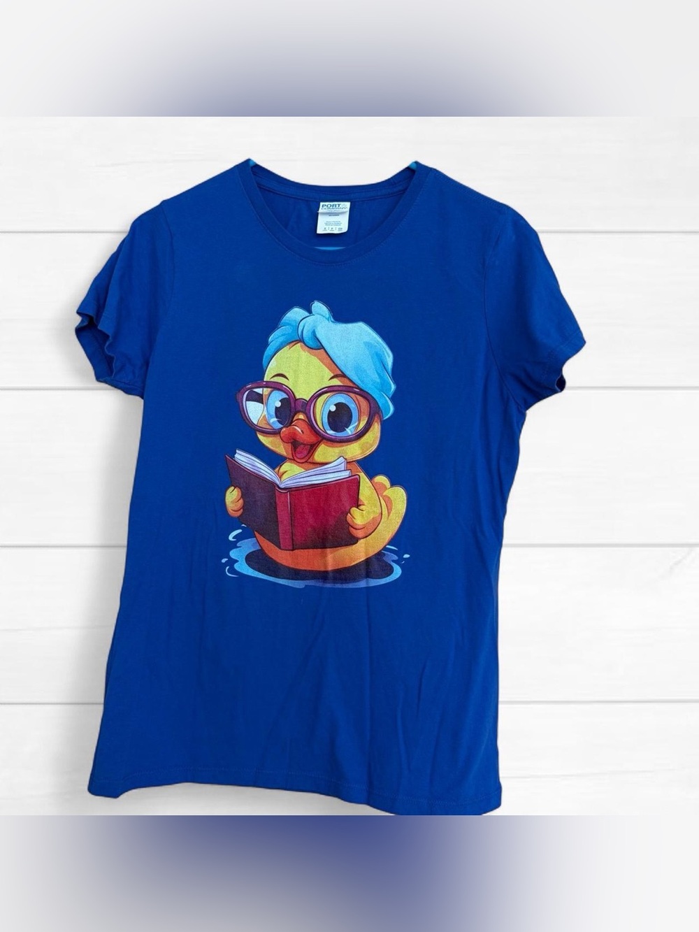 Women’s Blue Duck Reading Graphic Tee - Small